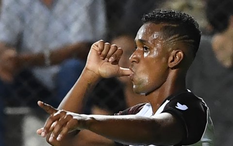 El delantero amarillo abrió el marcador a los 22 minutos del primer tiempo.