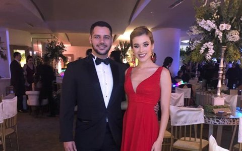 Con su exnovio, Yamil.