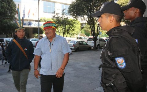 El presidente de la Conaie llegó a la Fiscalía a dar su versión sin juramento en un expediente derivado de las protestas de octubre