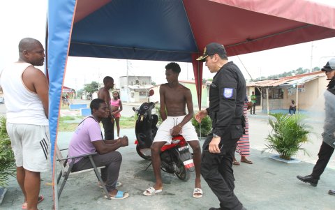 El operativo se desarrolló en ocho punto de Socio Vivienda