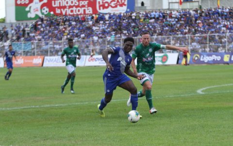 Roberto Ordóñez marcó el tanto del agónico empate azul.