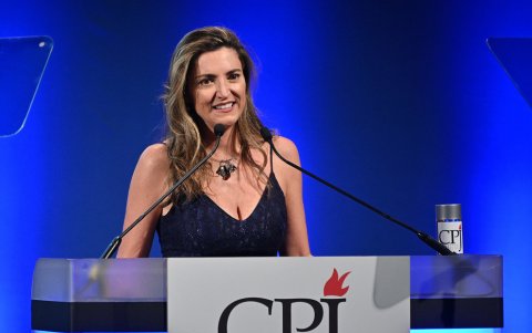 La periodista Patrícia Campos durante su discurso en el Premio Internacional de la Libertad de Prensa de 2019.