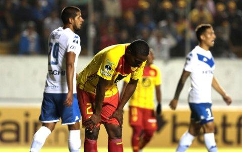 Sufrimiento en el estadio Gonzalo Pozo Ripalda después de que Aucas quedó eliminado.