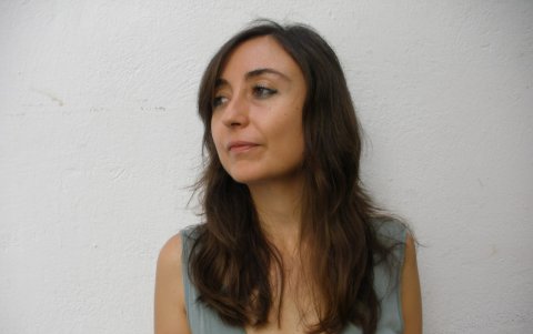 La escritora española publicó 'La isla de los conejos el año pasado.