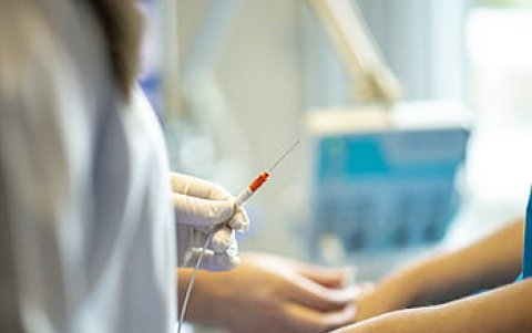 Un equipo de investigadores europeos podría tener tratamientos listos para ensayos clínicos a finales de año