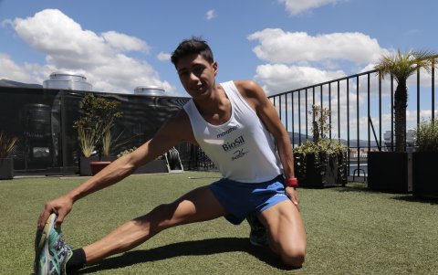 David Hurtado, marchista ecuatoriano.



Agencia (ag-extra ag-expreso ag-quito)