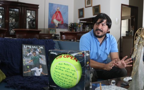 Luis Ulloa fue becado en Estados Unidos y se graduó.