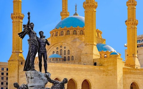 Beirut, la capital libanesa, es una ciudad que te atrapa por sus contrastes.