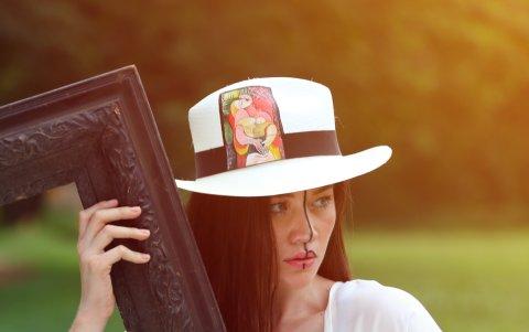 Sombrero inspirado en Picasso