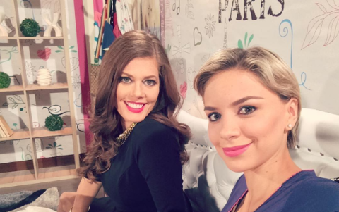 Lorna con Bárbara Najas.