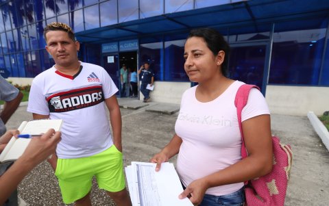 Algunos usuarios reportan que en muchos casos se aumenta el precio de las planillas hasta tres veces más y les toca pagar esa cantidad.