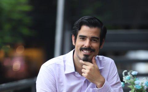 Dos obras de teatro en cartelera y una película son sus proyectos más inmediatos.