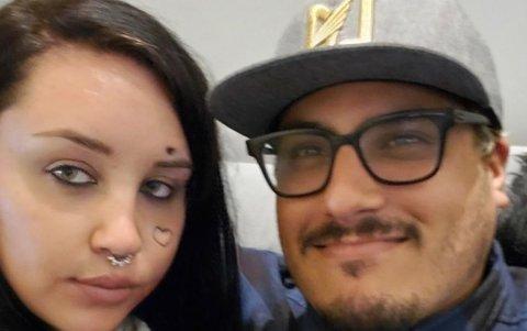 La foto con la que anunciaron su compromiso.