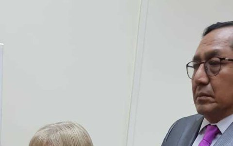 Durante la firma del divorcio en una de las notarías de la ciudad.