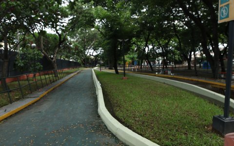 En el parque de la Kennedy no había personas practicando deporte, algo que no ocurre en otras circunstancias durante los fines de semana.