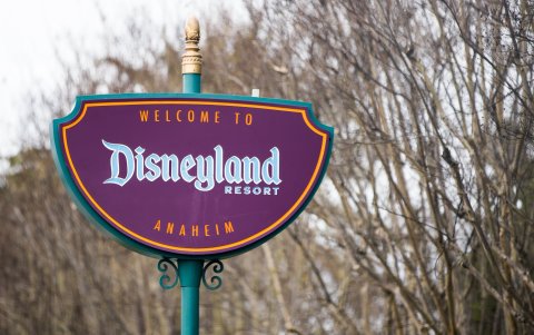 Disney cerró sus instalaciones en EE.UU. y Francia, la semana anterior.