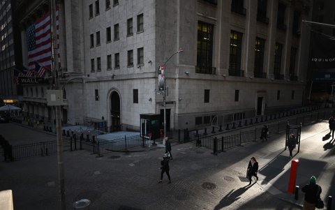 Nueva York registra 950 casos, lo que sigue siendo el número más alto de todos los estados de EE.UU.