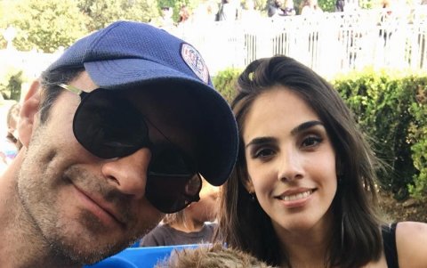 Sandra con su familia: esposo e hijo.