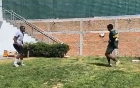 Romario Ibarra publicó imágenes del partido y aseguró que se impuso a Renato