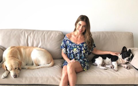 En estos días, Rosanna ha grabado videos y practicado ejercicios.