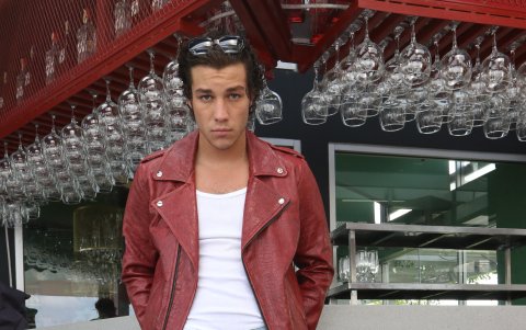 Para su papel como Iván Kaviedes, el actor lo estudió de cerca y tuvo contacto con el jugador.