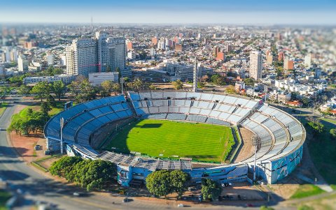 En 1930, el Centenario albergó la final entre Uruguay y Argentina (4-2).