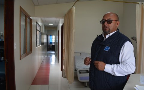 En Ambato se han habilitado 27 cabinas, para que los internos puedan comunicarse con sus familiares.