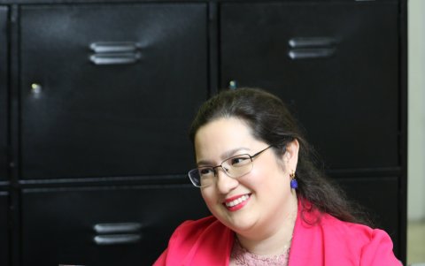 Las novelas de la autora se comercializan por plataformas como Amazon, y Barnes and Nobles