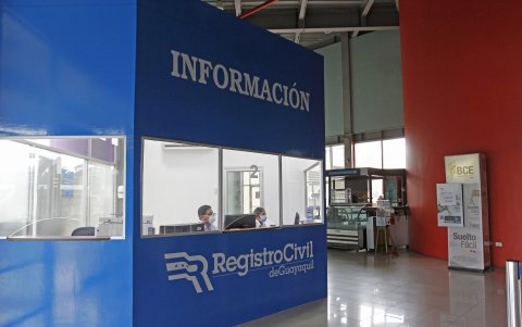 Hoy 30 de marzo de 2020, el Registro Civil de la ciudadela Martha de Roldós abrió sus puertas para la realización de ese trámite.
