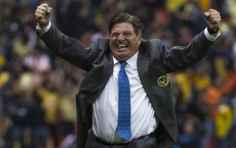 Miguel Herrera, técnico del América, espera contar nuevamente con el tricolor.