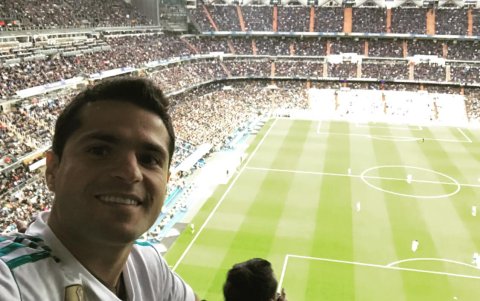 Para ejercitarse tiene en su playlist los temas de la película Rocky, reguetón y salsa.