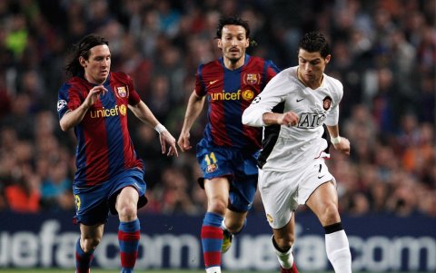 Zambrotta (c) compartió campo con Messi y Cristiano Ronaldo.