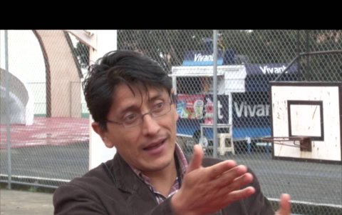 Carlos Galarza, miembro del directorio de la Ecuafútbol, quiere la suspensión temporal del contrato el seleccionador.