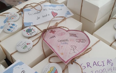 Detalles. Algunas de las cartas enviadas a los médicos de la ciudad.