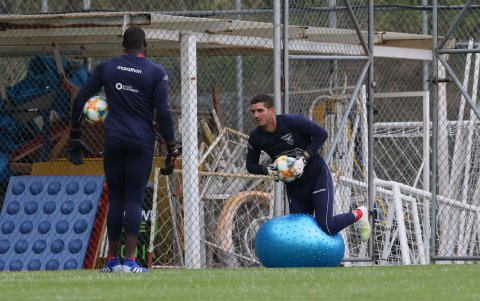 Jorge Pinos ya pudo tener sus primeras oportunidades en la selección nacional.