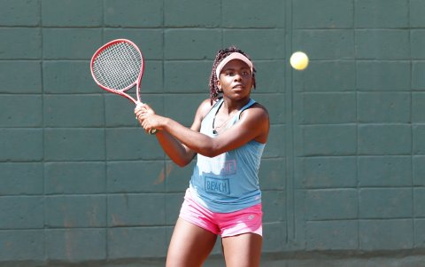 Mell Reasco es tenista profesional y la principal carta a futuro para el país. Es la segunda hija de Néicer.