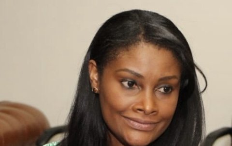 Le preocupa su equipo de trabajo, le interesa que esté bien.