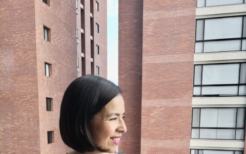 Susana Cárdenas, desde su departamento en Manta.