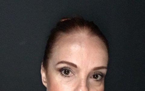 Elena considera que era necesario un 'render' en la sociedad actual.