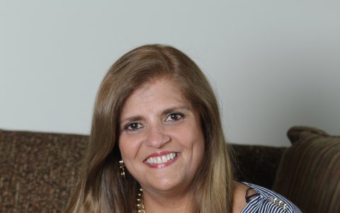 Lourdes, pese a que está retirada de la televisión desde 1986, permanece en la retina de muchos televidentes.