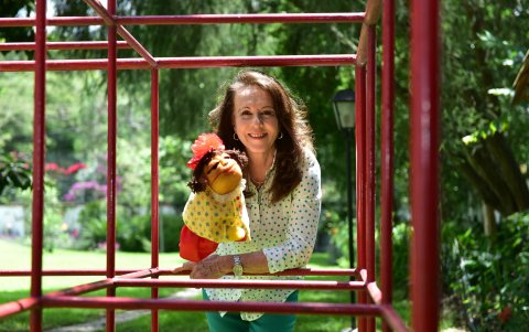 En 2013 fue nombrada ‘un hito de la literatura infantil y juvenil en Ecuador’, Fundación SM Madrid.