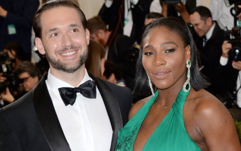 Serena Williams y su esposo Alexis Ohanian, con quien tiene una hija.