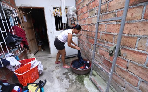 Agua. No pagarán quienes consuman hasta 15 metros cúbicos.