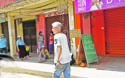 Medidas. Pese a que Durán también tiene una ordenanza de emergencia, no se respetan las medidas.