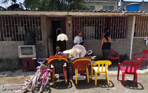 Casa de la familia Bastidas, días después del fallecimiento del padre, por falta de atención, en Durán.