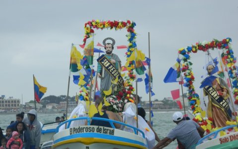 Religión. La imagen de San Pedro, patrono de los pescadores, es parte de su cultura.