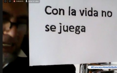 Concejal. El correísta Luis Reina puso su consigna por delante de sus razonamientos.