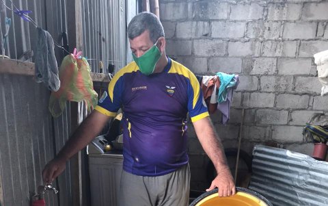 Necesidad. A los habitantes les preocupa no tener cómo lavarse la manos para evitar un posible contagio de COVID-19