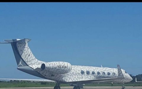 Michael Jordan le puso la leyenda 236MJ a su jet privado.