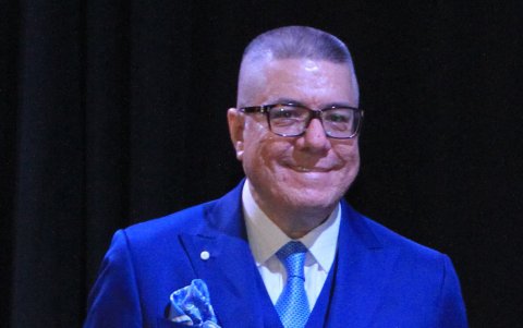 A sus 60 años lanzó su libro autobiográfico ‘Vito, lo que faltaba por saberse’.